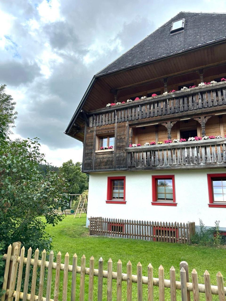 Helle Gemuetliche Ferienwohnung In Schwarzwaldhof Ibach エクステリア 写真